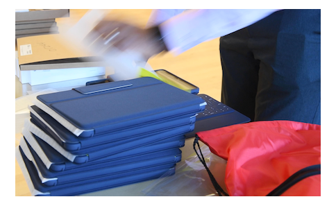 Image: Stack of iPads