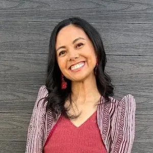 Jhenelle Miole