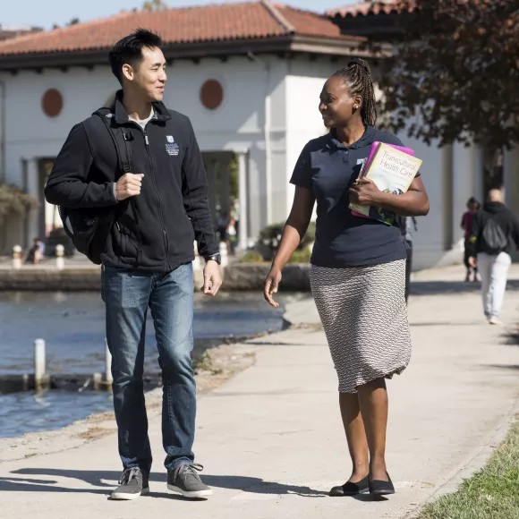 Students walking around Lake Merritt