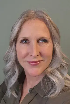 michelle_harris_headshot