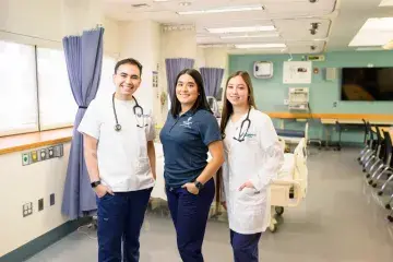 students in HEC