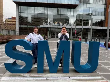 nursing students at the new SMU campus in downtown Oakland