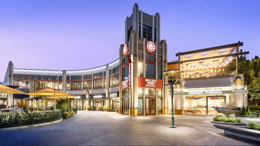 image of ballast point brewing exterior